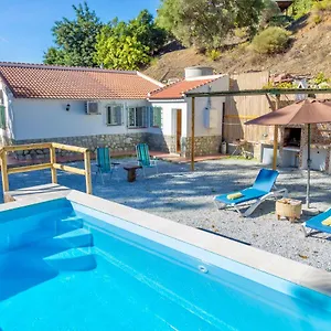  Villa Casa Lirios